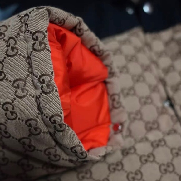 Gucci Tan and Black Puffer Jacket - Picture 3 of 6